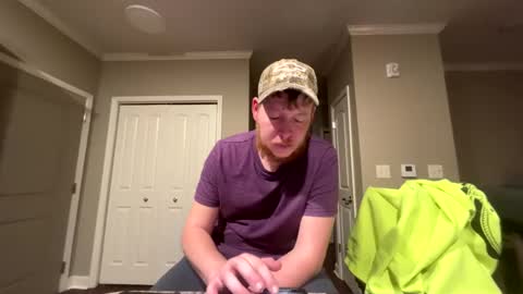 Snapshot of chevycamaro1978 chatting on 02/11/25, 03:29 chevycamaro1978 online show from 02/11/25, 03:29