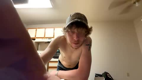 Snapshot of chevycamaro1978 chatting on 03/15/26, 07:47 chevycamaro1978 online show from 03/15/26, 07:47