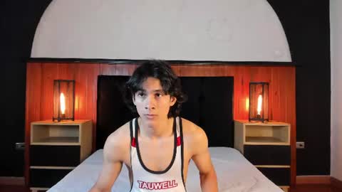 Snapshot of cheys_mast chatting on 06/29/26, 07:58 Cheys online show from 06/29/26, 07:58