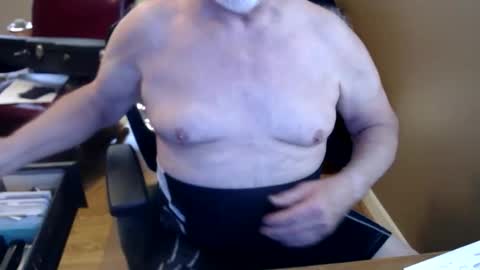 Snapshot of chgodad chatting on 05/03/26, 07:42 chgodad online show from 05/03/26, 07:42
