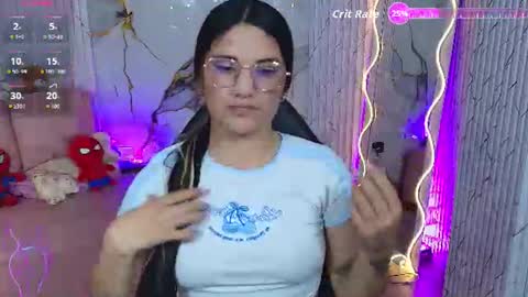 Snapshot of chiara_tay chatting on 06/17/26, 09:27 Chiara online show from 06/17/26, 09:27
