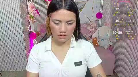 Snapshot of chiara_tay chatting on 06/24/26, 11:42 Chiara online show from 06/24/26, 11:42