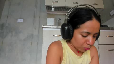 Chiara fustox online show from 03/24/26, 10:15