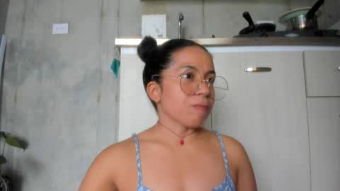 Chiara fustox online show from 04/18/26, 06:12