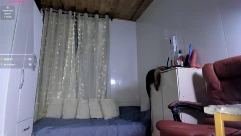 Snapshot of chica_hot24 chatting on 06/05/26, 10:48 sammy coll online show from 06/05/26, 10:48
