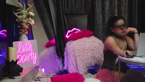 Chicababe29 online show from 02/18/26, 07:32