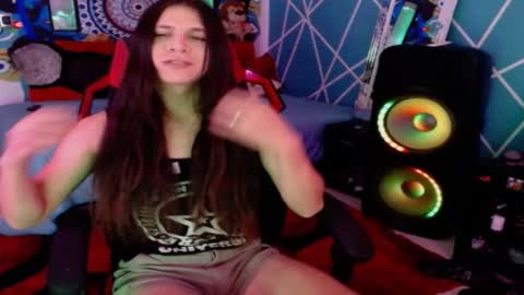 chico_explosivo online show from 10/26/25, 12:49