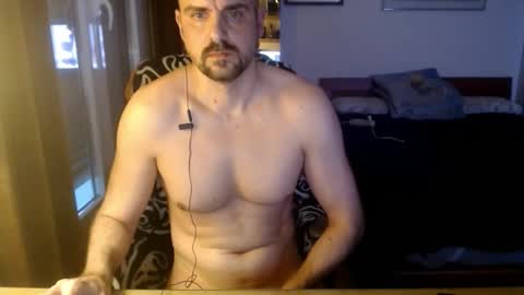 Snapshot of chicocam1983 chatting on 11/22/25, 04:39 chicocam1983 online show from 11/22/25, 04:39