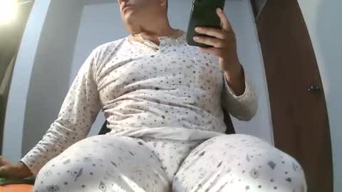 jorge online show from 11/22/25, 11:42