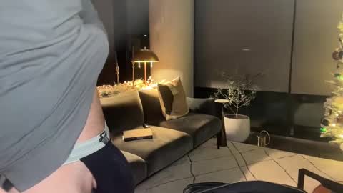 ChiGuy841 online show from 01/02/25, 02:33