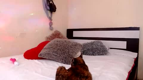 Snapshot of chikandela chatting on 06/02/26, 07:27 Valentina online show from 06/02/26, 07:27