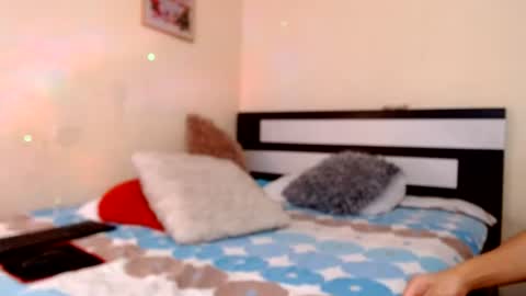 Snapshot of chikandela chatting on 07/21/26, 08:33 Valentina online show from 07/21/26, 08:33