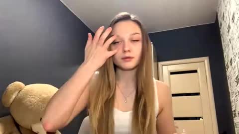 Sasha online show from 02/05/26, 09:36