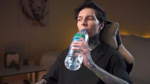 Rick online show from 11/11/25, 07:58