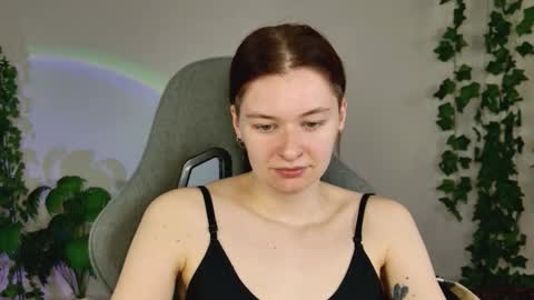 Bella online show from 03/25/26, 09:04