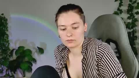 Bella online show from 03/27/26, 08:26