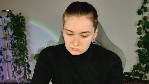 Bella online show from 04/19/26, 05:18