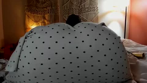 yoursensualparadise online show from 03/30/26, 04:30