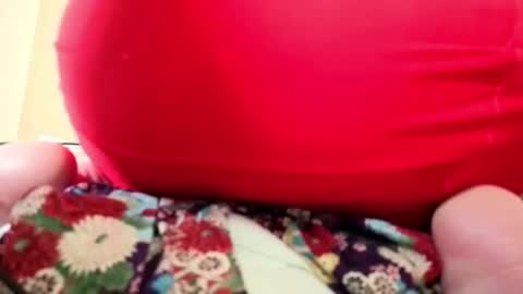 Snapshot of chillwithcamii chatting on 05/14/26, 02:46 yoursensualparadise online show from 05/14/26, 02:46