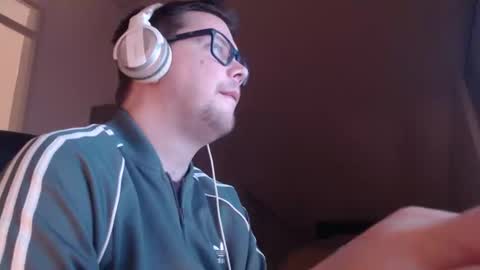 chillzonecam online show from 03/21/26, 07:06