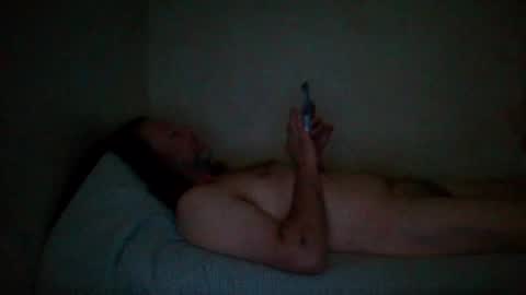 Snapshot of chilnnaked chatting on 07/11/26, 08:33 chilnnaked online show from 07/11/26, 08:33