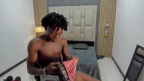 chimi88 online show from 10/06/25, 11:51