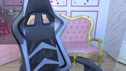 Snapshot of chinatsu_t chatting on 06/05/26, 01:28 Kelly online show from 06/05/26, 01:28