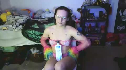 Chip 3 online show from 02/27/26, 06:57