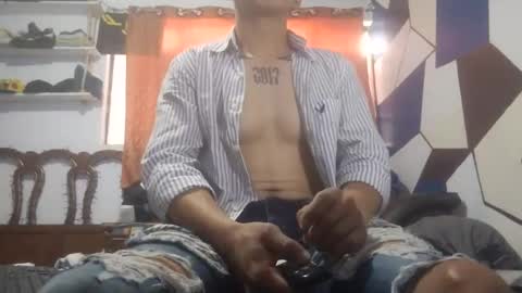 Snapshot of chispahot69 chatting on 09/16/25, 01:34 chispahot69 online show from 09/16/25, 01:34