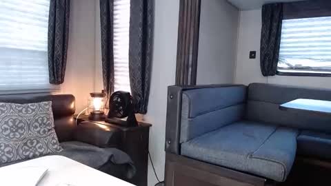 Chitown Aries online show from 10/17/25, 01:35
