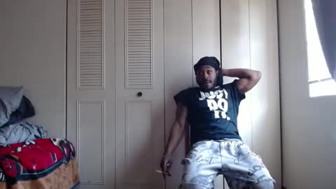 Antonio Brown online show from 03/10/25, 04:25