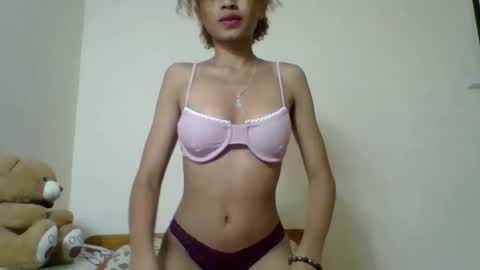 chloe9794 online show from 11/23/25, 03:45