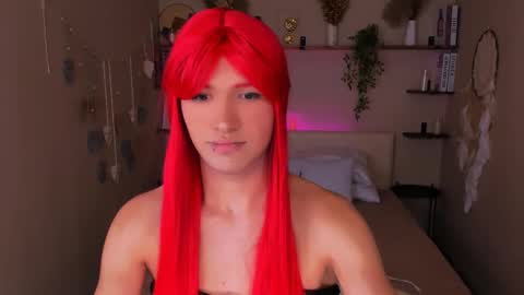 Snapshot of chloe__meow chatting on 11/08/25, 10:48 Chole online show from 11/08/25, 10:48