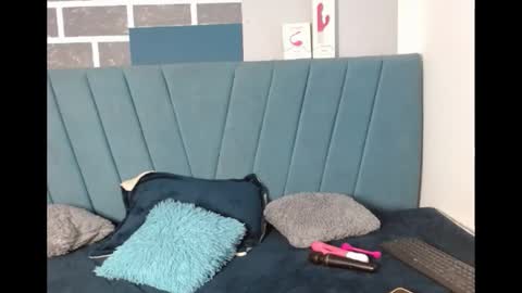 Abby 19 years online show from 03/23/26, 02:43