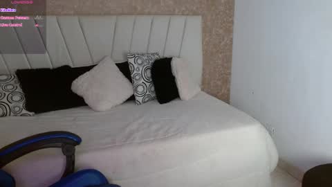 Snapshot of chloe_brownn1 chatting on 04/26/26, 05:43 Abby 19 years online show from 04/26/26, 05:43