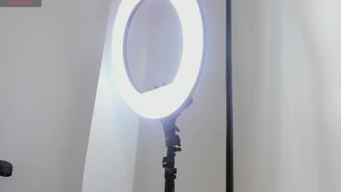 chloe online show from 04/01/26, 11:33