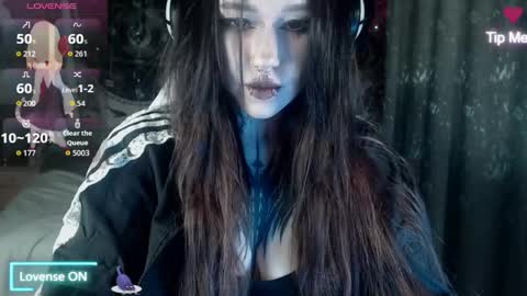 Snapshot of chloe_crystall_killer chatting on 05/08/26, 05:46 chloe_crystall_killer online show from 05/08/26, 05:46