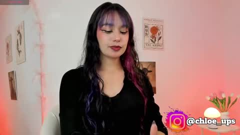 Chloe  online show from 04/17/26, 06:27
