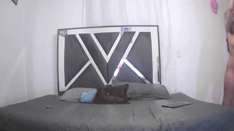 Chloe and Danna online show from 02/06/26, 02:49