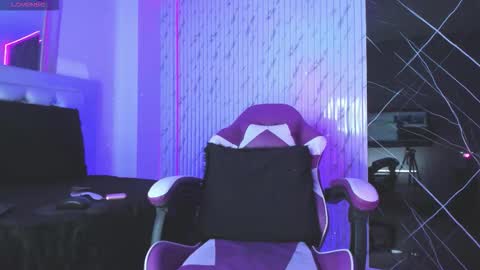 Snapshot of chloe_jacksonn chatting on 10/22/25, 11:59 chloe_jacksonn online show from 10/22/25, 11:59