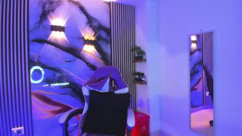 chloe_jacksonn online show from 06/02/26, 07:49