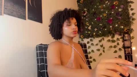 chloe_kisses online show from 10/14/25, 11:33