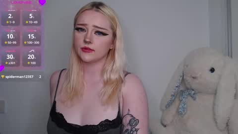 Chloe Levine online show from 09/17/25, 03:19