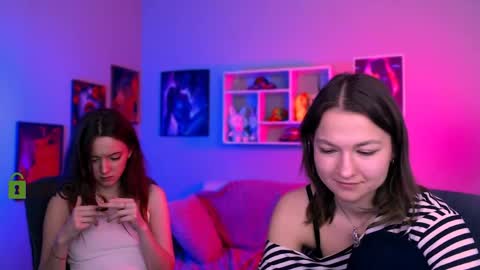 chloe_ley online show from 04/21/26, 02:51