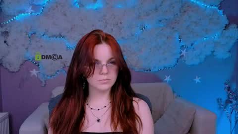 chloe_ley online show from 04/22/26, 09:33