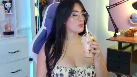 . online show from 09/11/25, 12:11