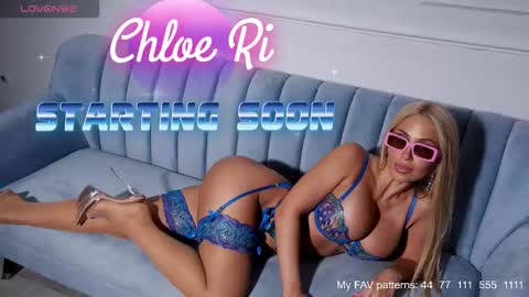 Snapshot of chloe_ri chatting on 11/16/25, 07:25 . ALL my LINKS online show from 11/16/25, 07:25