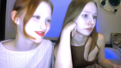 Snapshot of chloe_wifeys chatting on 04/28/26, 06:24 Chloe online show from 04/28/26, 06:24