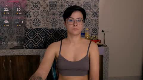 Eva and Sandra online show from 02/13/25, 12:21