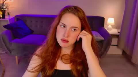 Snapshot of chloeaster chatting on 07/12/26, 10:45 Chloe online show from 07/12/26, 10:45
